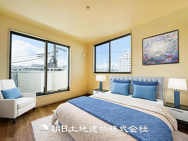 【寝室 (約6.27帖)】※画像は実際の室内写真をもとに、家具・調度品の配置例をCG合成したもので、実際とは多少異なります。また、家具等は販売価格に含まれません。