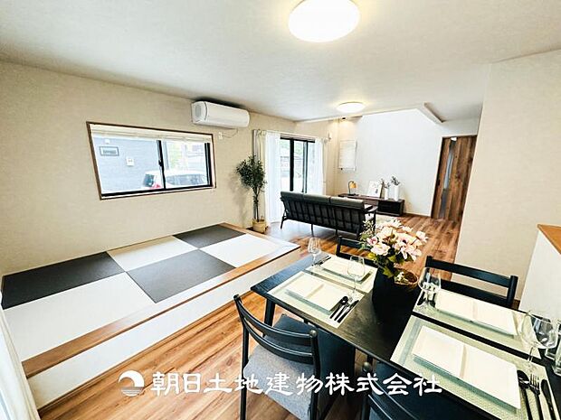 【LDK (約24.5帖)】