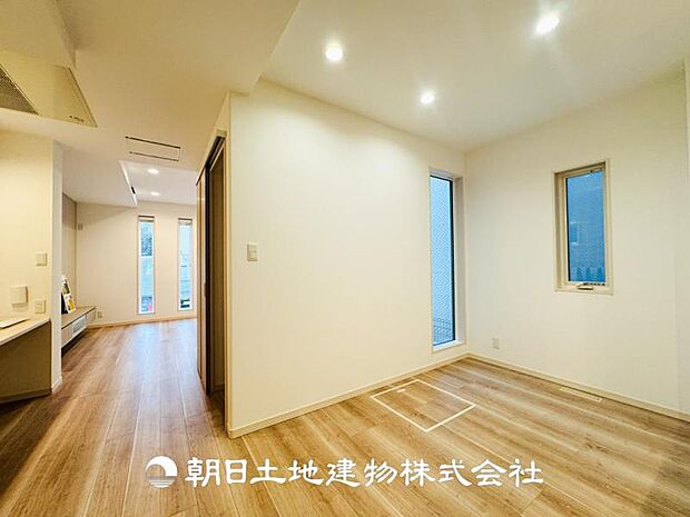 【LDK (約19.5帖)】