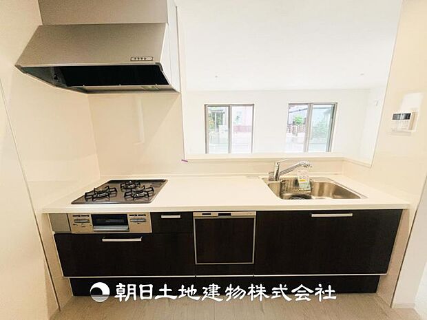 【システムキッチン】食洗機付きのキッチンは家事や子育てに忙しい人には大事な味方です♪