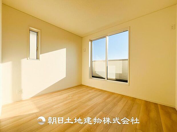 【洋室 (約6.6帖)】