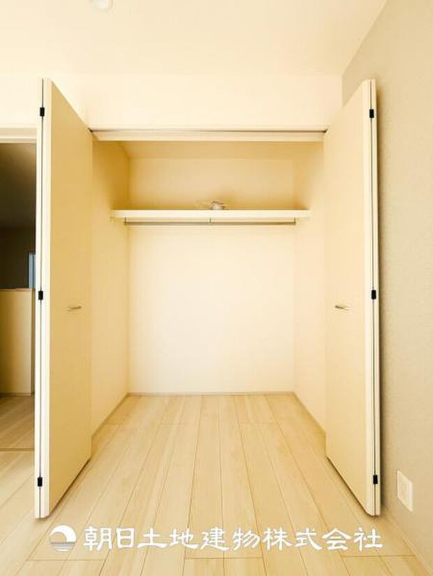 【クローゼット (寝室 約7帖)】