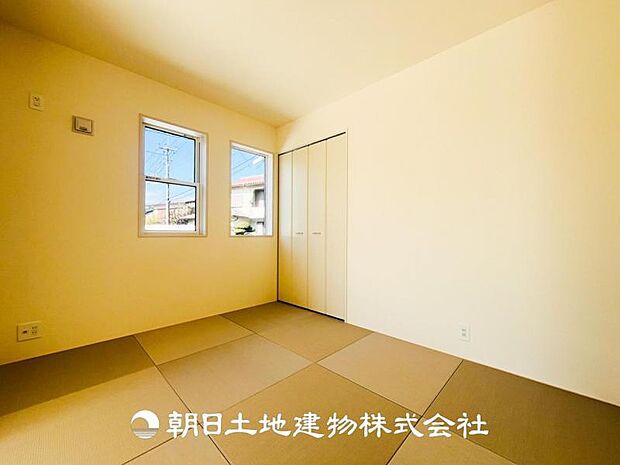 【和室 (約5.25帖)】