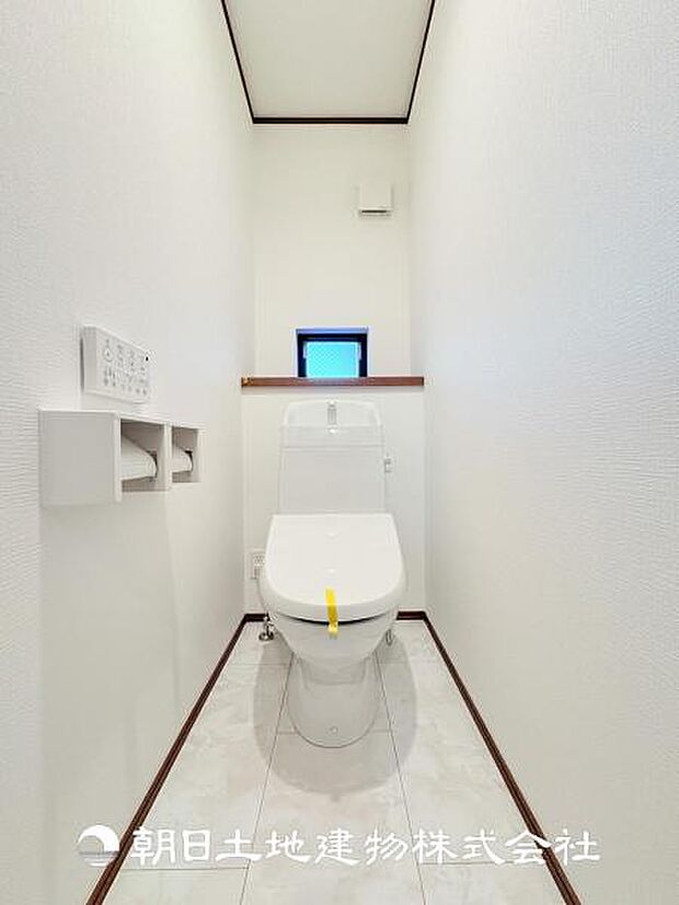 【ウォシュレット付きトイレ】