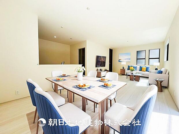 【LDK (約20帖)】※画像は実際の室内写真をもとに、家具・調度品の配置例をCG合成したもので、実際とは多少異なります。また、家具等は販売価格に含まれません。