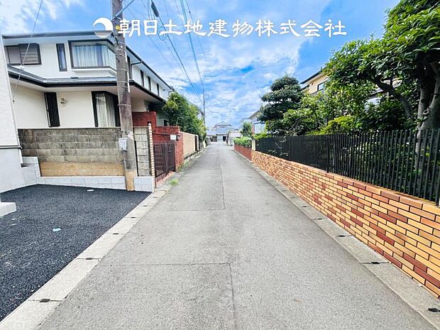 【前面道路+現地写真】