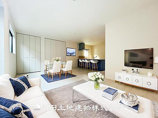 【LDK (約18.5帖)】※画像は実際の室内写真をもとに、家具・調度品の配置例をCG合成したもので、実際とは多少異なります。また、家具等は販売価格に含まれません。