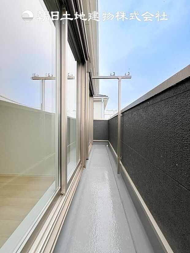 【バルコニー】