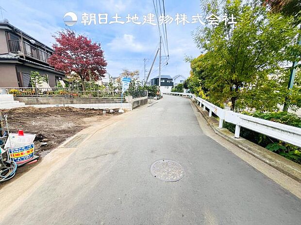 【現地写真 (11月8日撮影)】