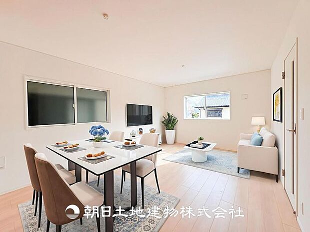 【LDK (約17帖)】※画像は実際の室内写真をもとに、家具・調度品の配置例をCG合成したもので、実際とは多少異なります。また、家具等は販売価格に含まれません。