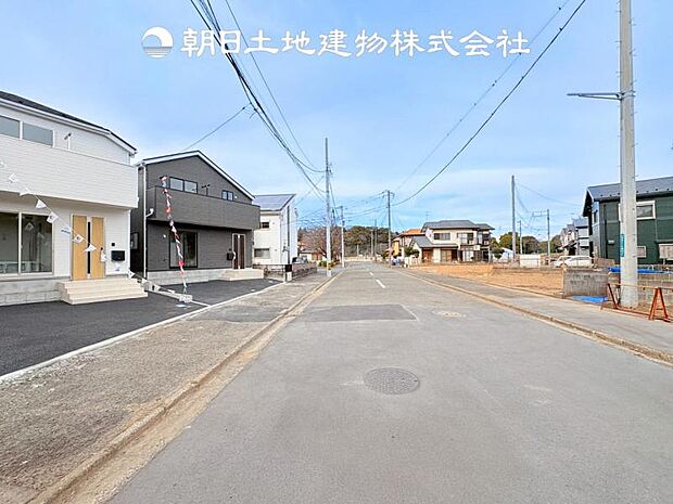 【前面道路＋現地写真】