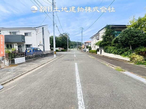 【現地写真 (10月4日撮影)】