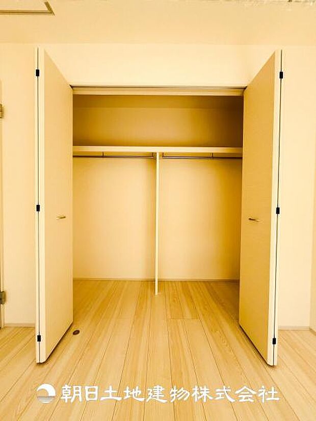 【クローゼット (寝室 約7帖)】