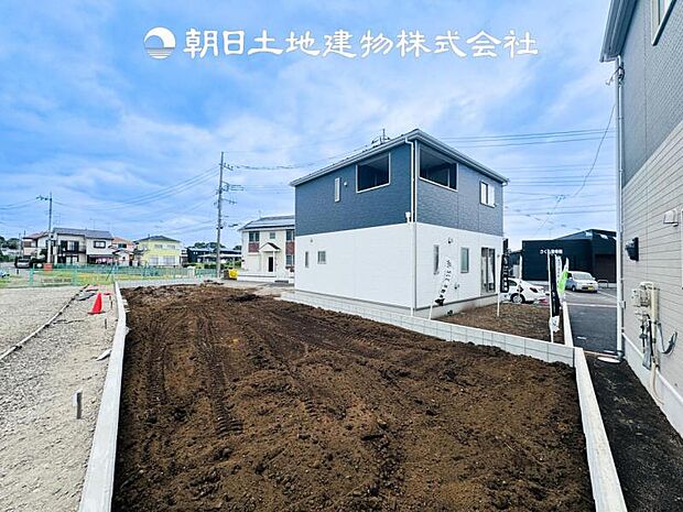 【現地写真 (10月9日撮影)】