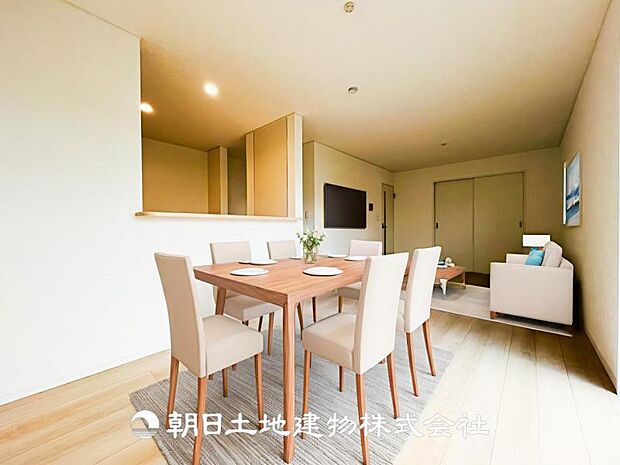 【LDK (約17.1帖)】※画像は実際の室内写真をもとに、家具・調度品の配置例をCG合成したもので、実際とは多少異なります。また、家具等は販売価格に含まれません。