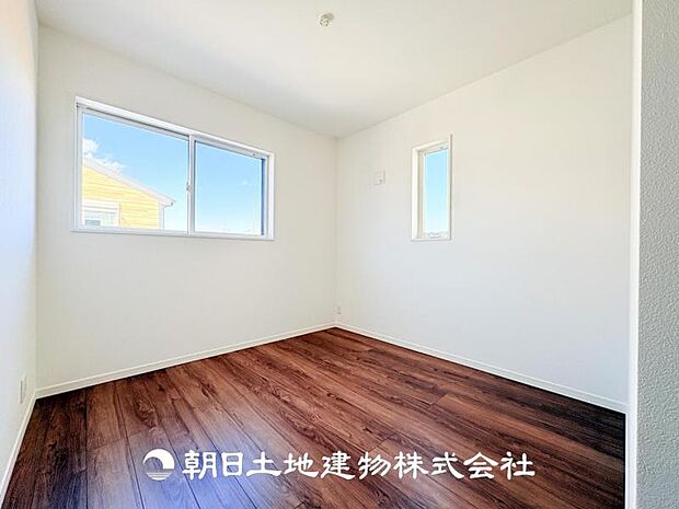 【洋室 (約5帖)】