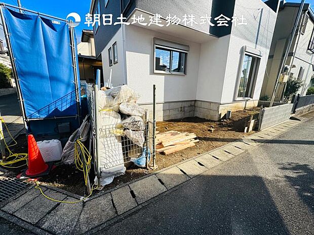 【現地写真 (11月10日撮影)】