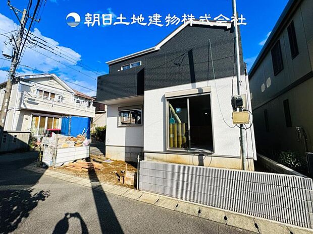 【現地写真 (11月10日撮影)】