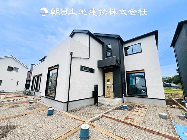 【現地写真 (10月31日撮影)】