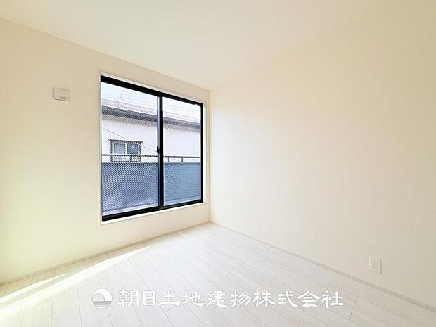 【洋室 (約4.97帖)】