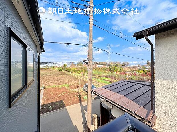 【現地眺望写真】周辺は閑静な住宅街になっております♪