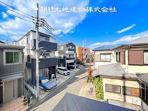 【現地眺望写真】周辺は閑静な住宅街になっております♪