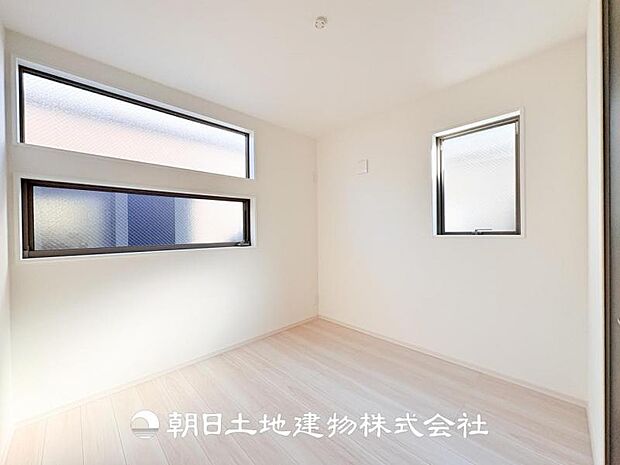 【洋室 (約5帖)】