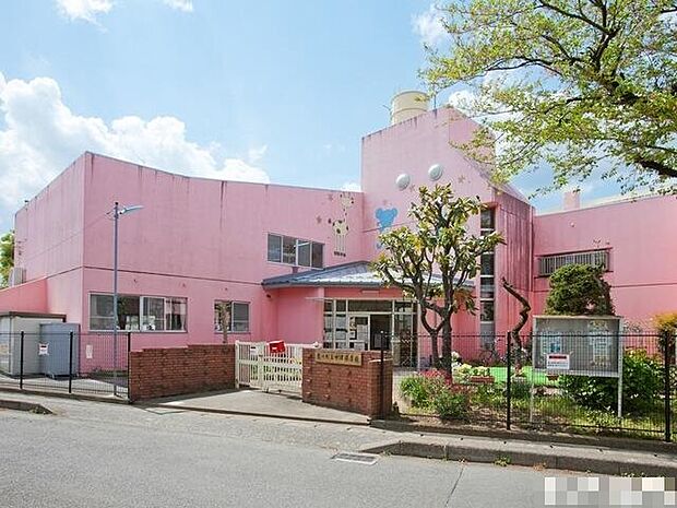 【愛川町立中津保育園】　愛川町の中津という地域にあります。中津小学校が近くにあるので、卒園後はそのまま中津小学校へ進学する園児も多いようです！