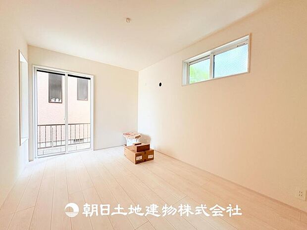 【寝室 (約7.5帖)】