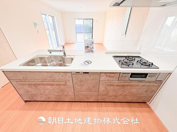 【システムキッチン】食洗機付きのキッチンは家事や子育てに忙しい人には大事な味方です♪