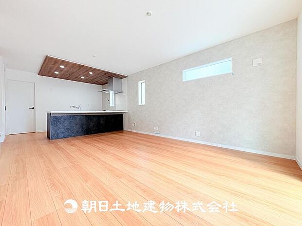 【LDK (約16帖)】