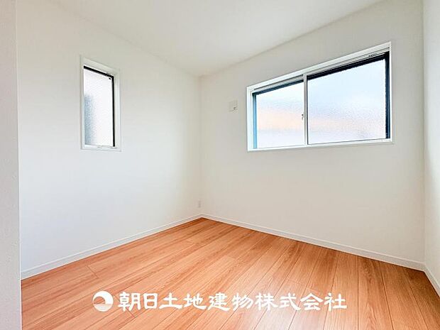 【洋室 (約4.5帖)】