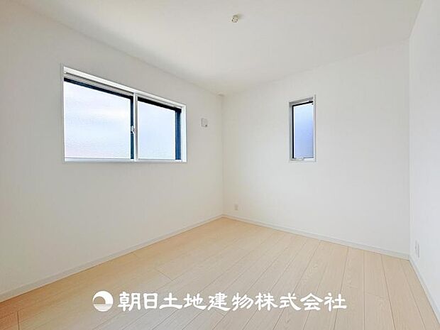 【洋室 (約5.3帖)】