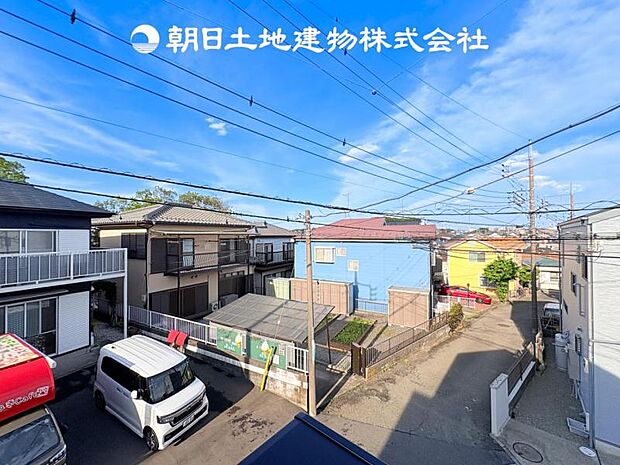 【現地眺望写真】周辺は閑静な住宅街になっております♪