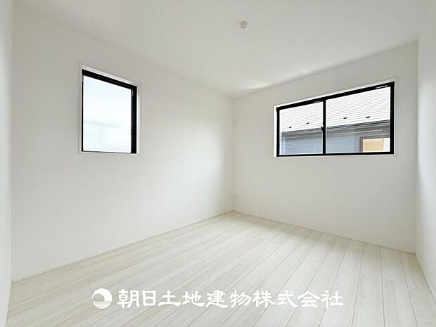 【洋室 (約6帖)】
