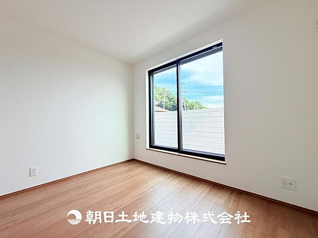 【洋室 (約5.18帖)】