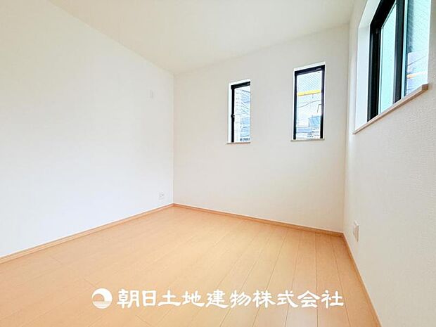 【洋室 (約4.5帖)】