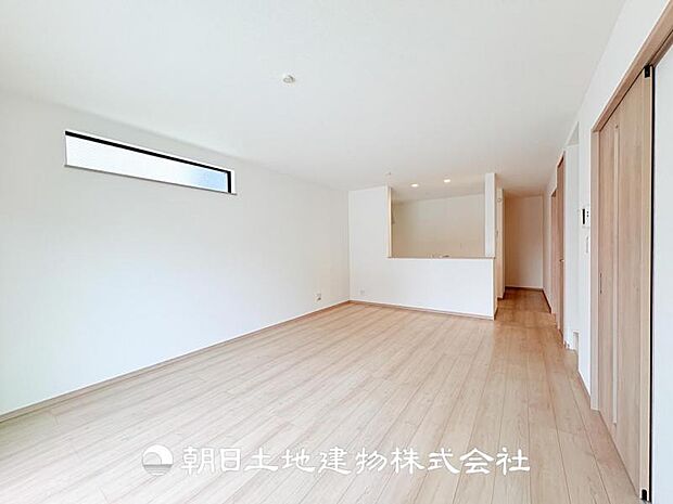 【LDK (約20帖)】