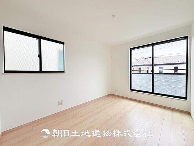 【洋室 (約6帖)】