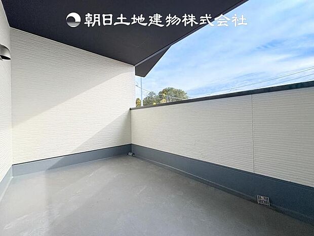 【バルコニー】