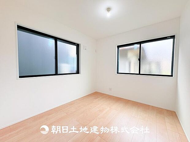 【洋室 (約5帖)】
