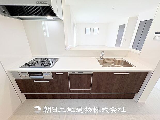 【システムキッチン】食洗機付きのキッチンは家事や子育てに忙しい人には大事な味方です♪