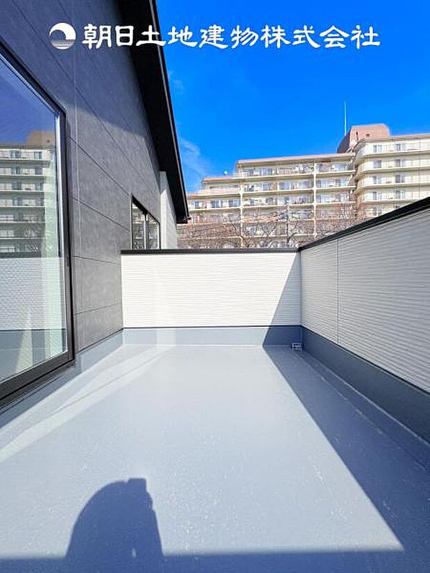 【バルコニー】