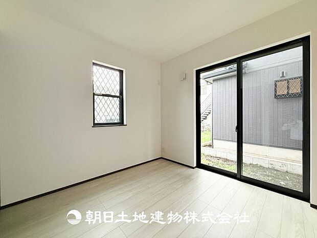 【洋室 (約4.5帖)】
