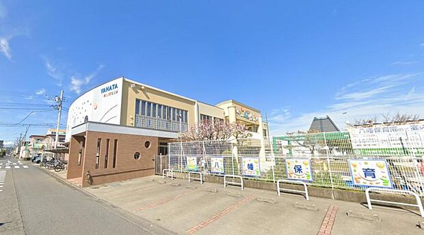 【八幡保育園】　園庭が広く、開放感のある良い保育園です。駐車場も駐輪場もひろく、利用しやすいです。