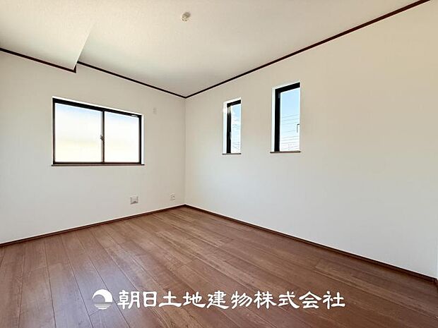 【洋室 (約6帖)】