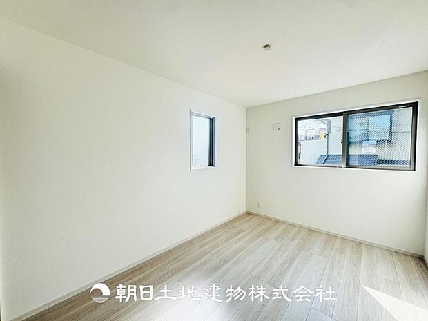 【洋室 (約6.5帖)】子供部屋にピッタリなお部屋です♪