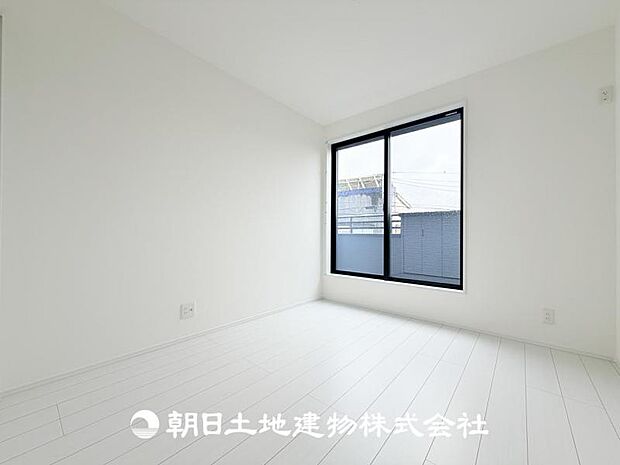 【洋室 (約5.3帖)】