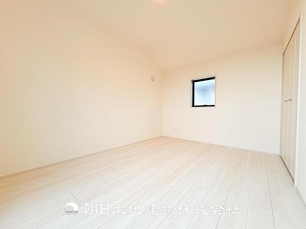 【洋室 (約6帖)】