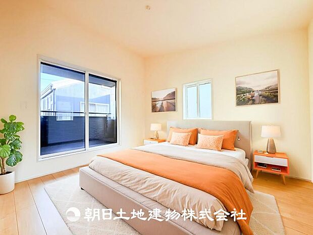 【寝室 (約7帖)】※画像は実際の室内写真をもとに、家具・調度品の配置例をCG合成したもので、実際とは多少異なります。また、家具等は販売価格に含まれません。